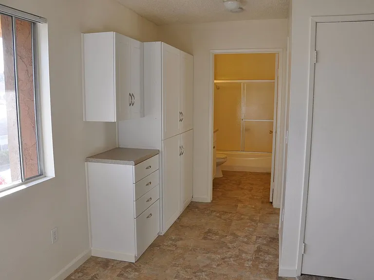 Mira Monte Apartments — Photo 5