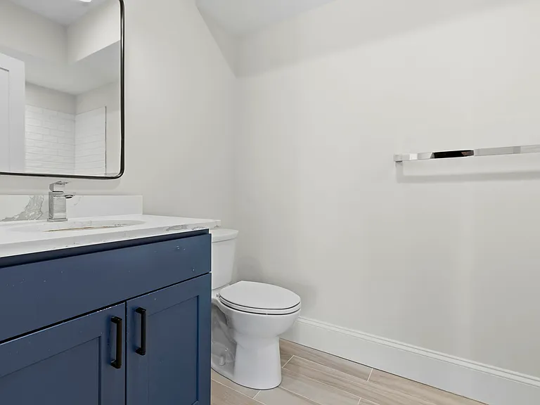 29-31 Ward St #302 — Photo 13