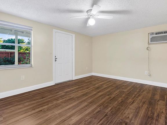 2nd image of 5073 SW 28th Ave #N