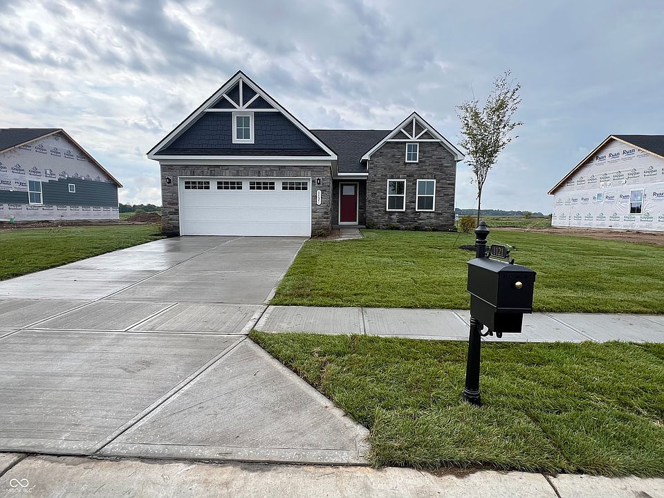 2nd image of 1121 Senate Dr