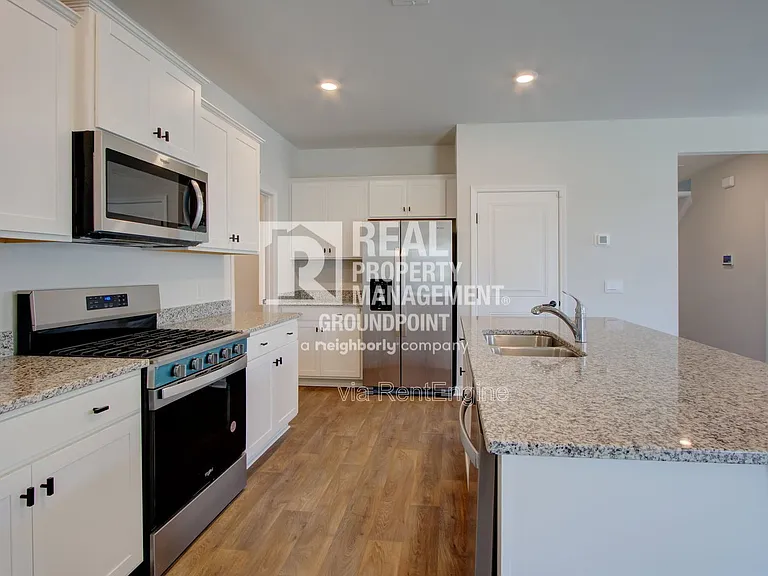729 Long Bluff Rd — Photo 5
