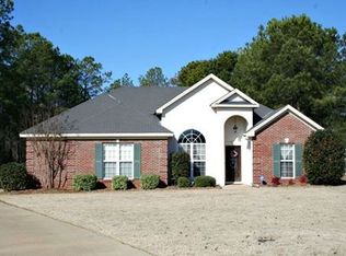 206 Grand Ridge Ln, Wetumpka, AL 36093