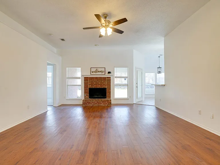 152 Pinion Ln — Photo 3