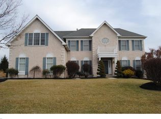 123 Spyglass Dr, Blue Bell, PA 19422