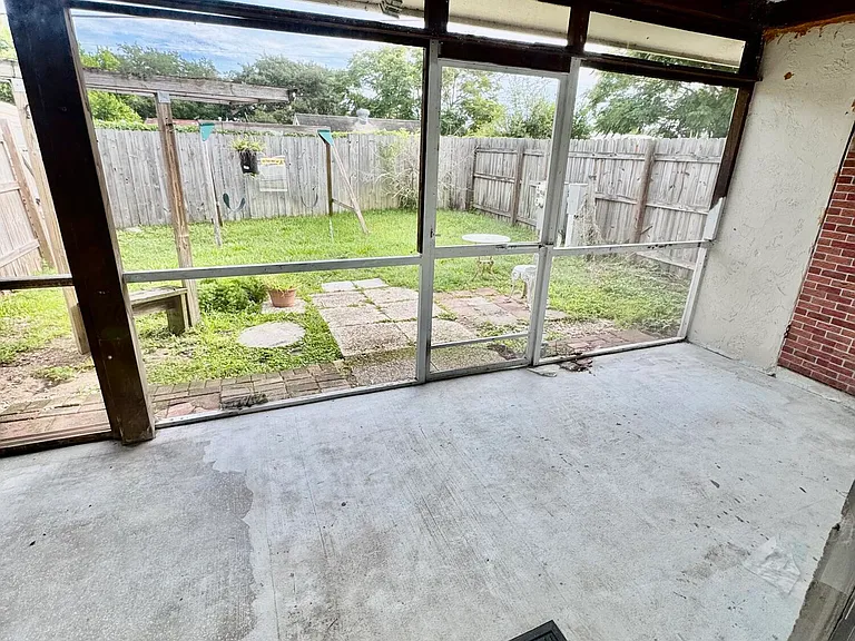 1220 Cheney Hwy #D — Photo 12