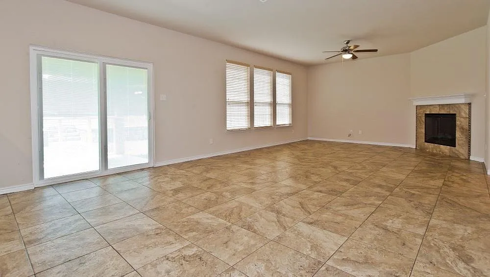 506 Port Royale Way — Photo 4