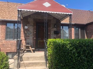 59-37 69th Pl #1, Maspeth, NY 11378