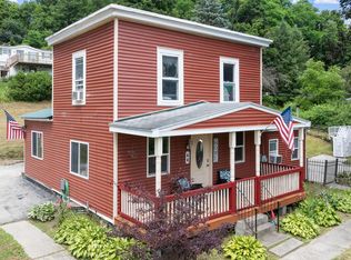 44 Ball St, Hoosick Falls, NY 12090