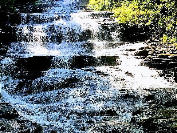 Nearby Minihaha falls