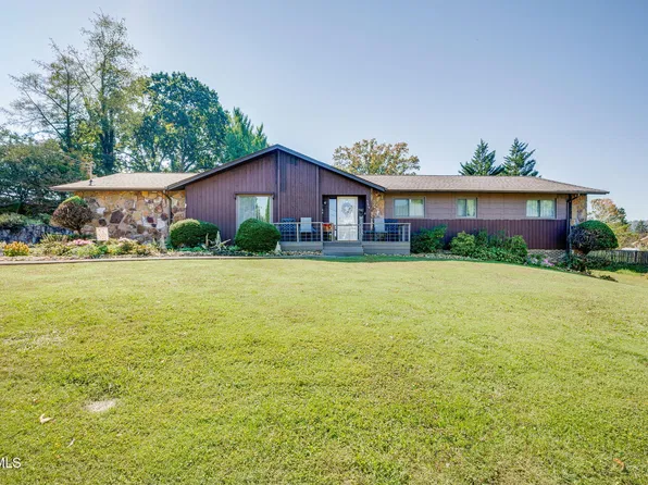 326 Claymore Dr, Kingsport, TN 37663
