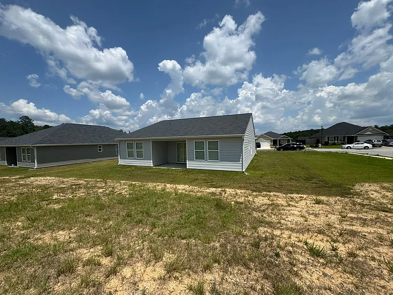 140 Lochwolde Dr — Photo 20