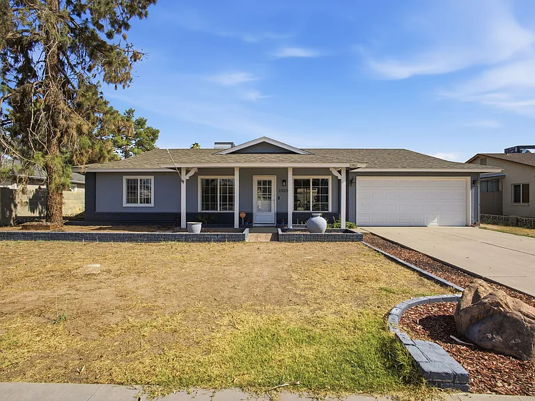 2329 E Concorda Dr — Photo 25