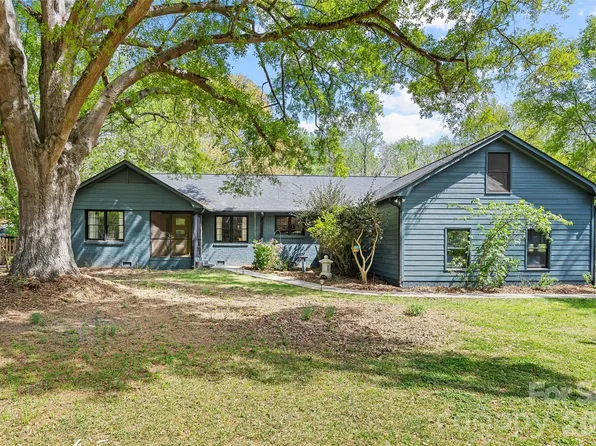 12811 Moores Chapel Rd, Charlotte, NC 28214