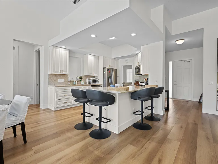 2057 Futana Way — Photo 12