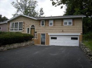 113 Clearview Rd, Syracuse, NY 13214