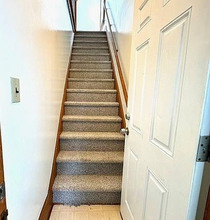 Stairs to 2nd Floor