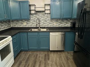 207 S 1st St, Lancaster, KS 66041