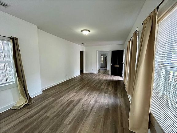 5th image of 2861 Ralston Rd