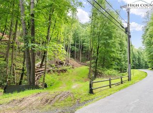 Powder Horn Mountain Rd, Deep Gap, NC 28618