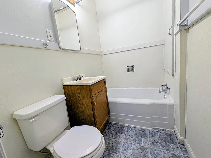 1 bed, 1.0 bath, 525 sqft, $895 — Photo 4