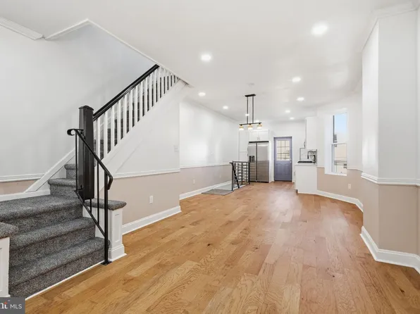 1721 N Redfield St, Philadelphia, PA 19151