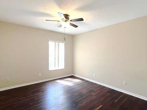 2nd image of 11520 Robbyes Dr Floor 3