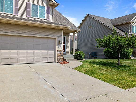 2nd image of 2231 NW Chapel Ln