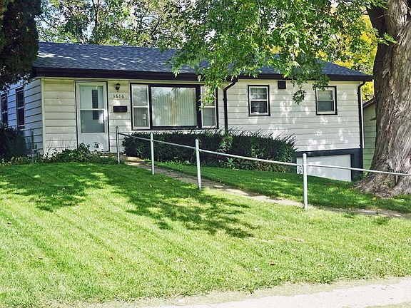 2nd image of 1616 Willow St