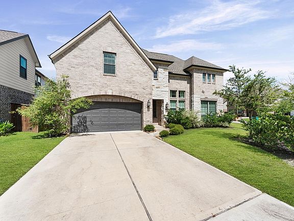 3rd image of 431 Patina Dr