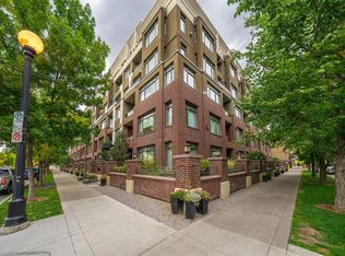 990 S Centre Ave NE #204, Calgary, AB T2E2M9