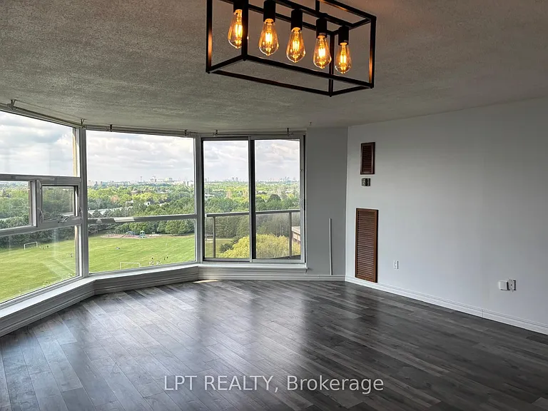 10 Dean Park Rd #1101 — Photo 15