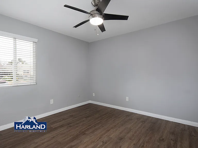 4515 Bancroft St #4 — Photo 7