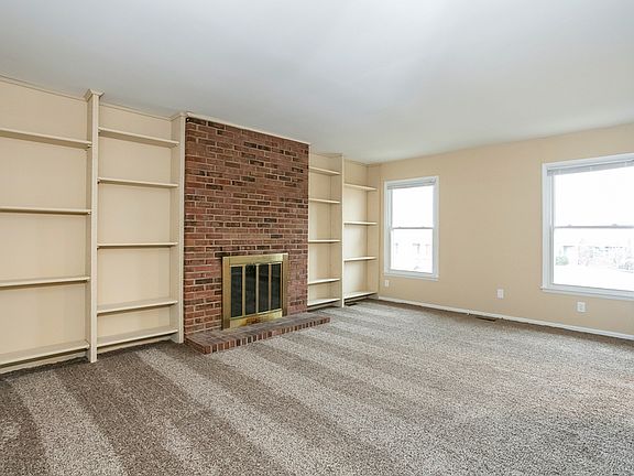 5th image of 1820 NW Washington Blvd