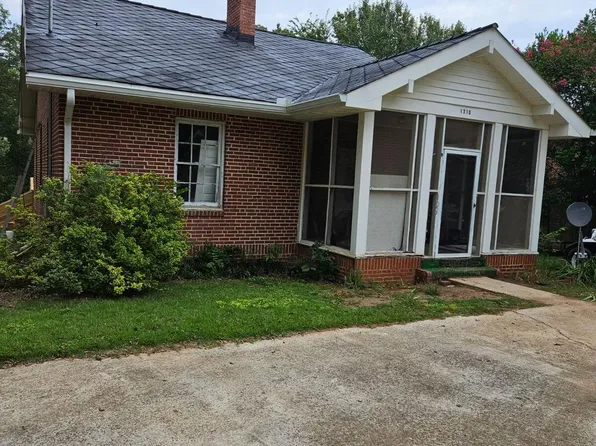 840 Hillcrest St, Edgefield, SC 29824