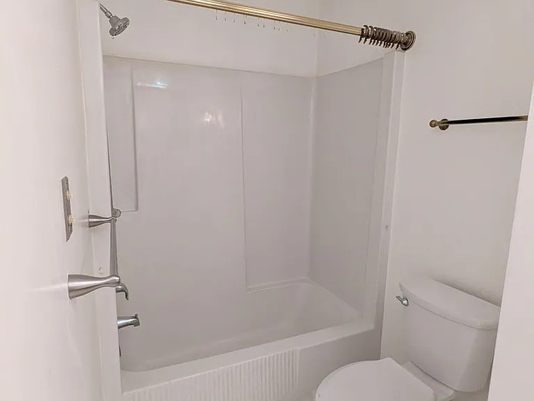 312 Denniston St #A — Photo 20