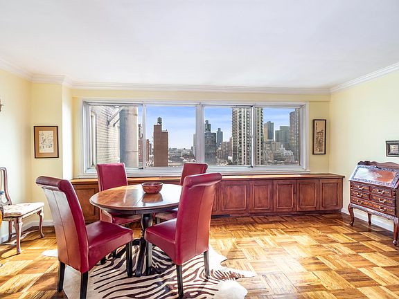 4th image of 200 E 78th St APT 16A