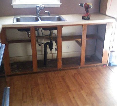 old kitchen / old flooring..