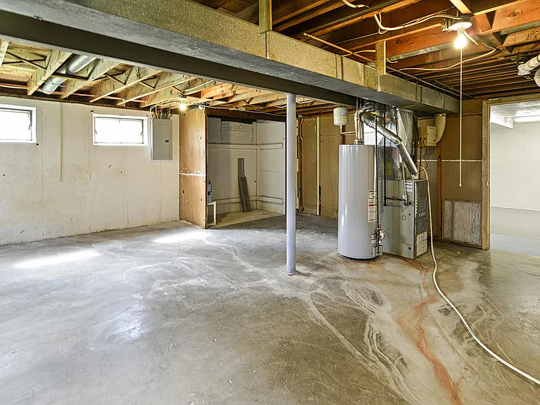 532 Holiday Ave — Photo 11