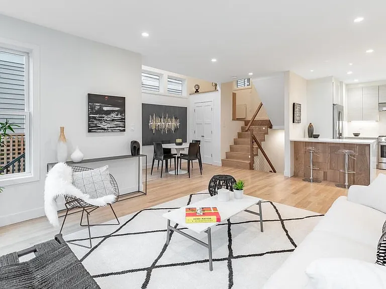 15 Gardner Rd #15 — Photo 4