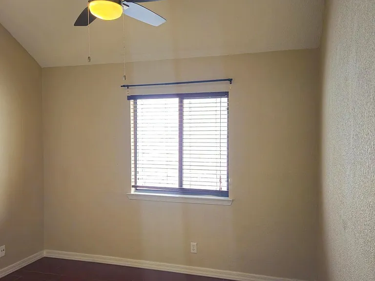 7337 Canyon Run Dr — Photo 6