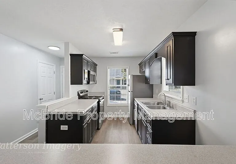1217 Longpoint Dr — Photo 7