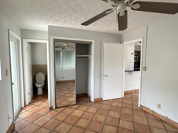 5th image of 1324 NE 16th Ave APT 1