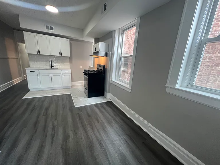 1351 Springfield Ave #10 — Photo 3