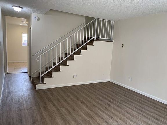4th image of 4441 W 134th St APT E