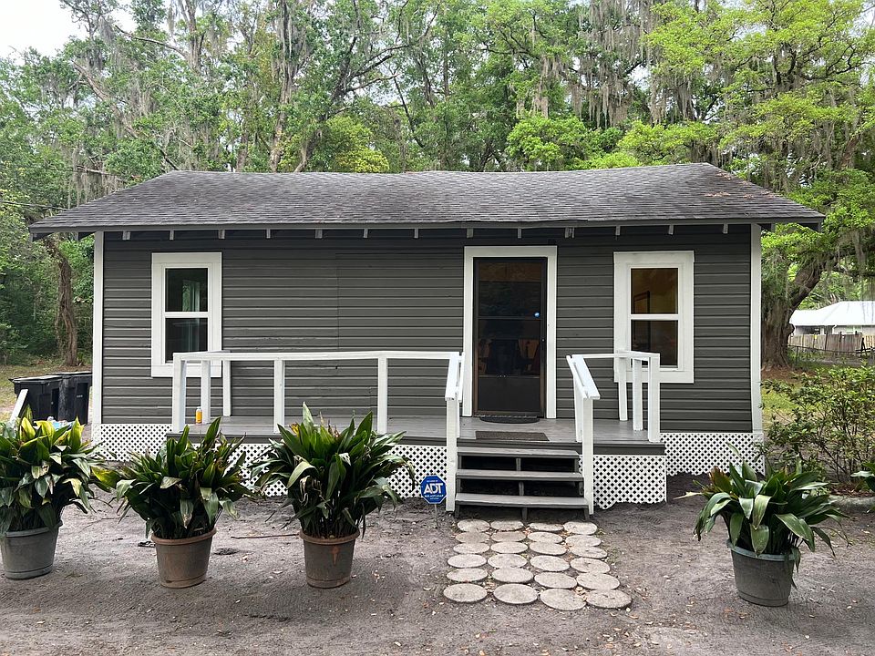 Front of house