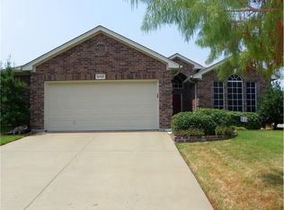 9753 Hathman Ln, Fort Worth, TX 76244