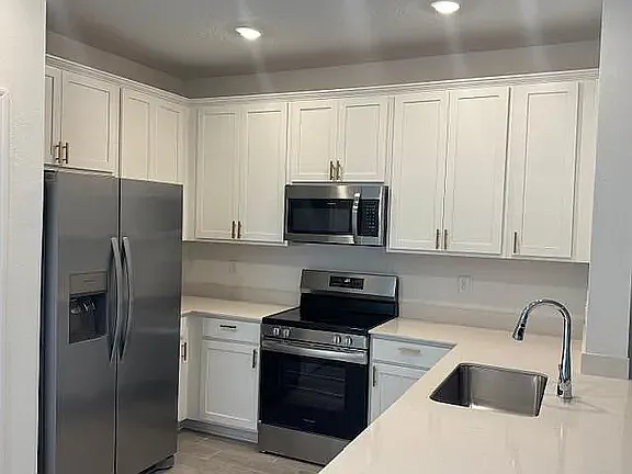 3958 Ornamental Ln — Photo 5