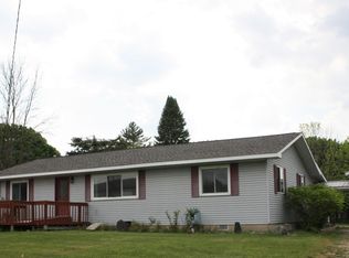103 Beech St, Clare, MI 48617