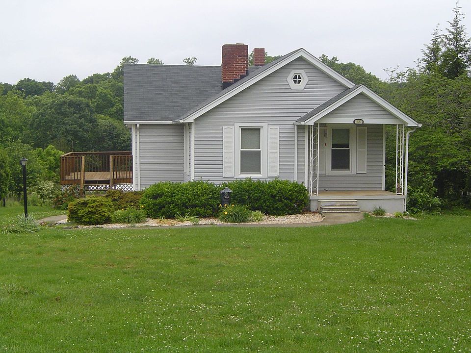 1st image of 526 Bedford Hwy