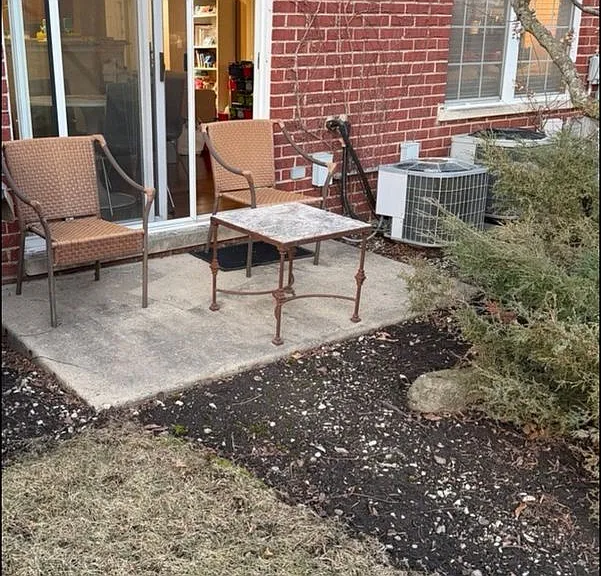 1137 Brent Rd — Photo 25